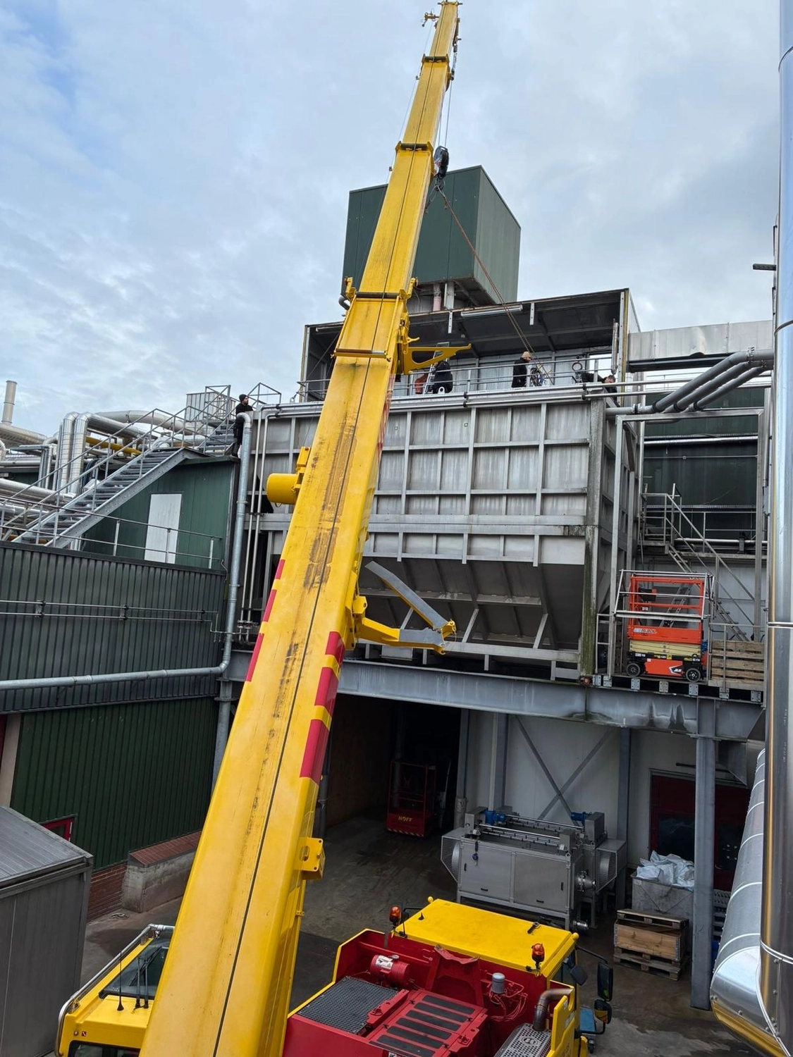 R & P Industrieservice - Leistungen - Demontage & Verlagerung